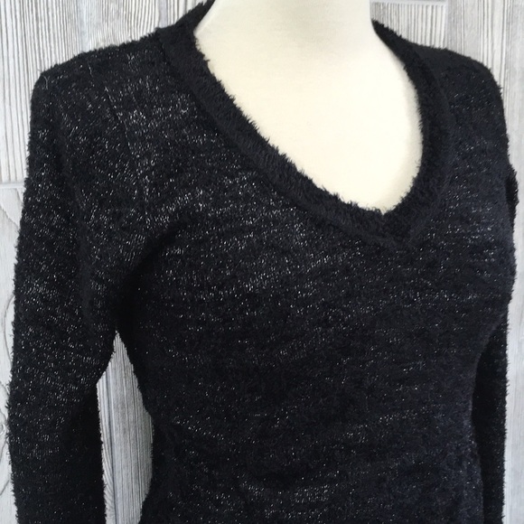NY collection black metallic silver fuzzy vneck sweater small - Picture 4 of 11